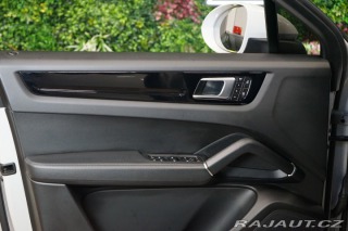 Porsche Cayenne Coupe E-Hybrid PANO*VZDUC 2022