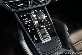 Porsche Cayenne Coupe E-Hybrid PANO*VZDUC 2022