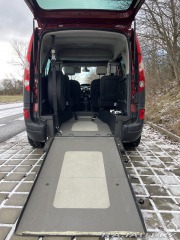Renault Kangoo pro převoz vozíčkáře 2013