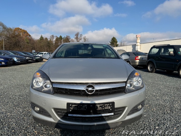 Opel Astra 2.0 Turbo Cosmo 2006