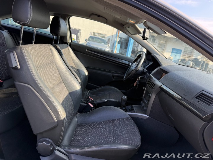 Opel Astra 2.0 Turbo Cosmo 2006