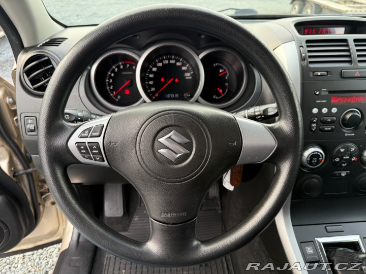 Suzuki Grand Vitara 1.6i 4x4 78Kw Comfort 2006