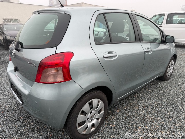 Toyota Yaris 1.3 VVT-i 64kW Automat 2008