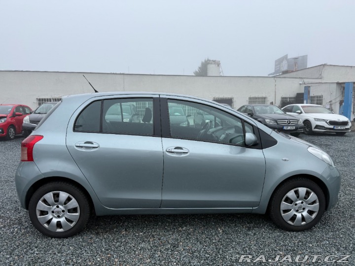 Toyota Yaris 1.3 VVT-i 64kW Automat 2008
