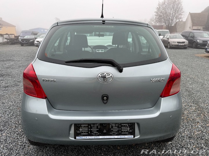 Toyota Yaris 1.3 VVT-i 64kW Automat 2008