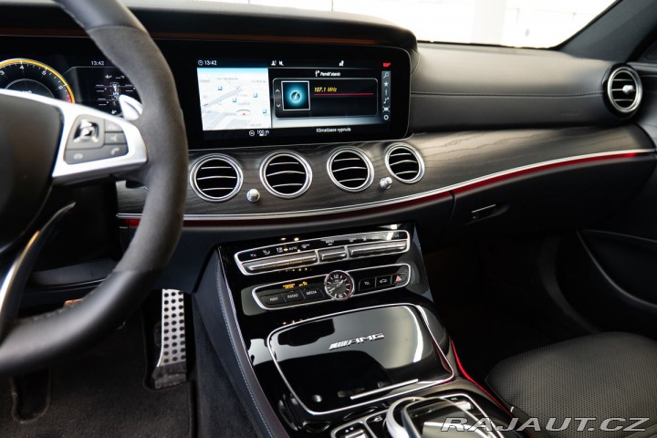 Mercedes-Benz E RENNTECH 2017