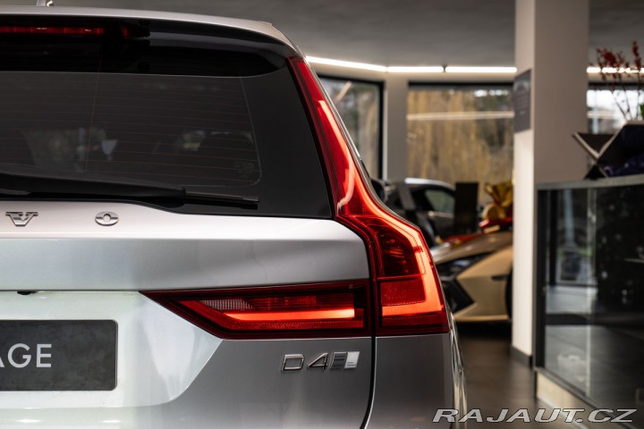 Volvo V90 D4 Inscription Bowers&amp 2018