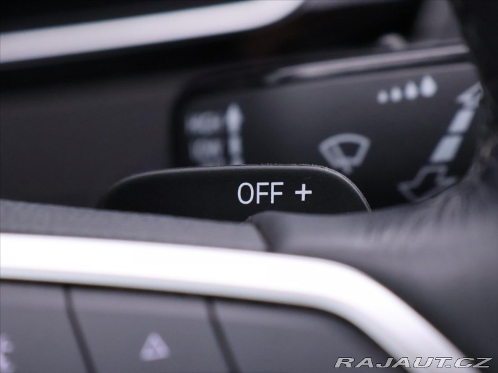 Volkswagen Passat 2,0 TDI 147kW DSG Matrix 2022