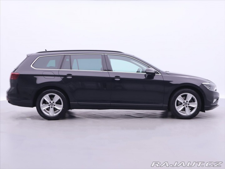 Volkswagen Passat 2,0 TDI 147kW DSG Matrix 2022
