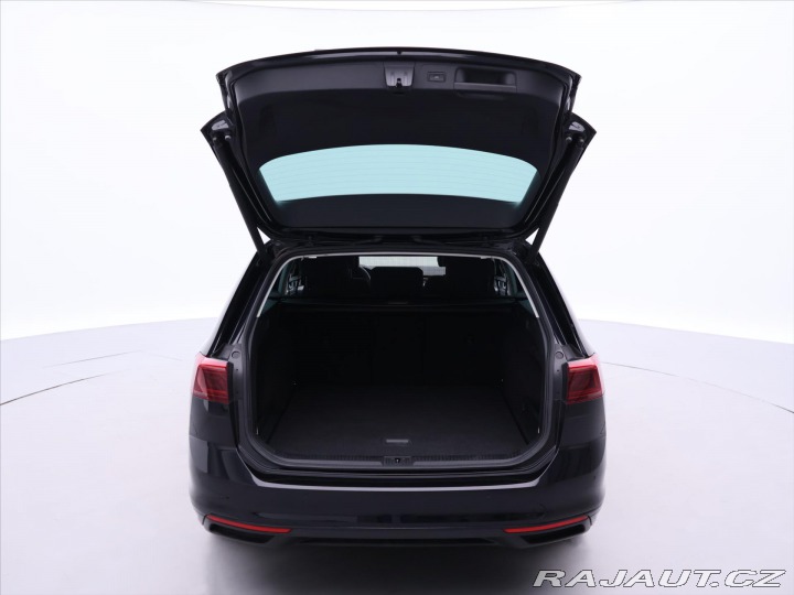 Volkswagen Passat 2,0 TDI 147kW DSG Matrix 2022