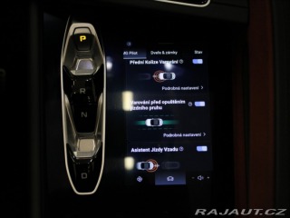 MG Cyberster 0,1 510koní AWD GT 31tkm. 2024