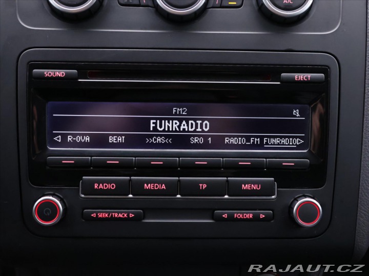 Volkswagen Touran 1,4 TSI 110kW Comfort CZ 2013