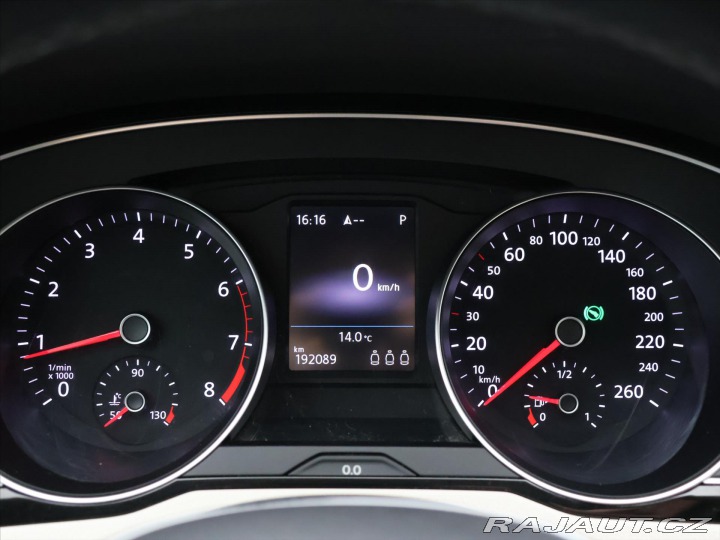 Volkswagen Passat 1,4 TSI 110kW DSG Kůže 2016