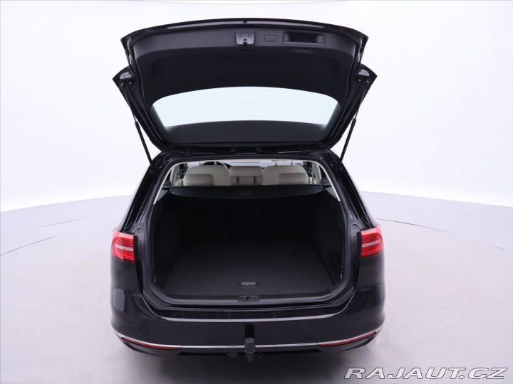 Volkswagen Passat 1,4 TSI 110kW DSG Kůže 2016