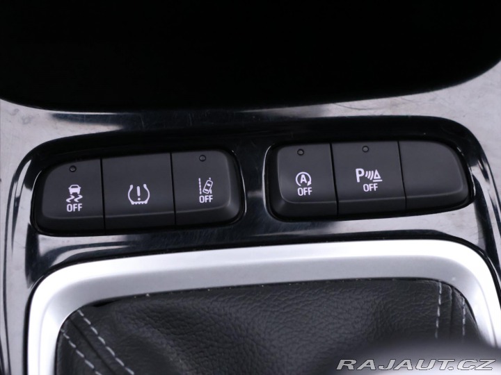 Opel Crossland 1,2 Turbo 81kW CZ 33tkm Z 2021