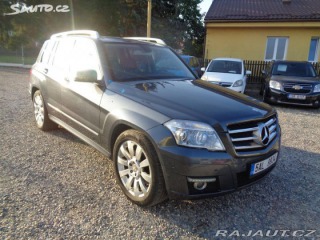 Mercedes-Benz GLK  2011