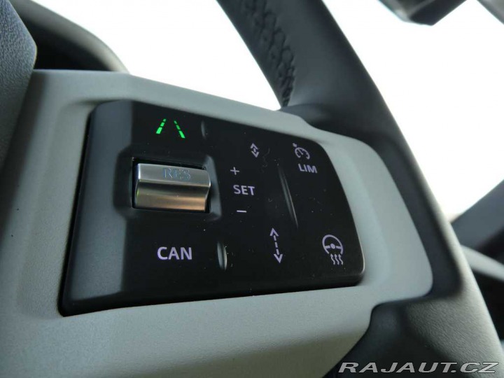 Land Rover Defender 110 3,0 S D200 2025