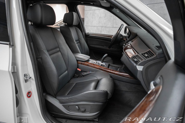 BMW X5 3.0sd xDrive REZERVACE 2008