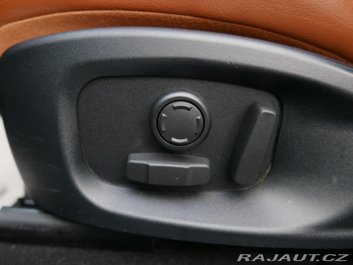 Jaguar F-Pace 30d 221kW AWD REZERVACE 2016