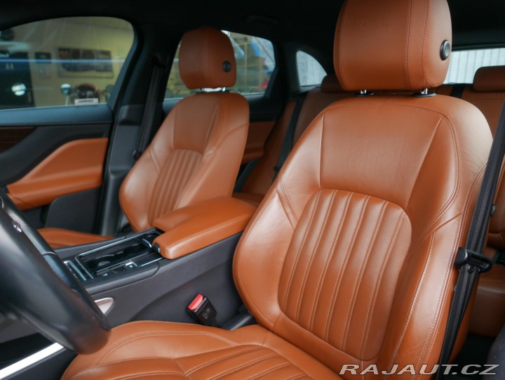 Jaguar F-Pace 30d 221kW AWD REZERVACE 2016