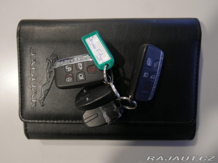 Jaguar F-Pace 30d 221kW AWD REZERVACE 2016