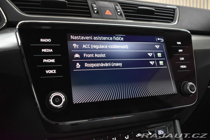 Škoda Superb 2.0 TDI AMBITION REZERVAC 2022