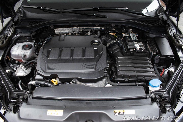 Škoda Superb 2.0 TDI AMBITION REZERVAC 2022