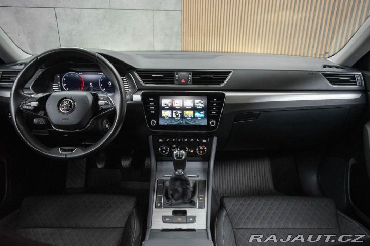 Škoda Superb 2.0 TDI AMBITION*ACC*DPH* 2022