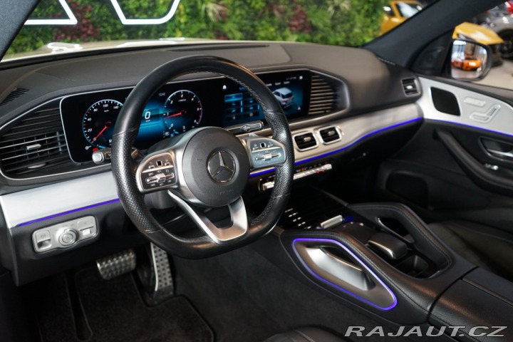 Mercedes-Benz GLE 300d 4Matic*PANO*KAMERA*C 2020