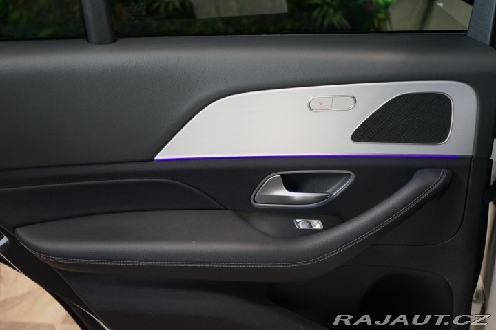 Mercedes-Benz GLE 300d 4Matic*PANO*KAMERA*C 2020