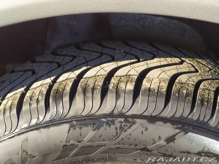 Renault Koleos 2.0 TD, 110 kW, 4x4 2009