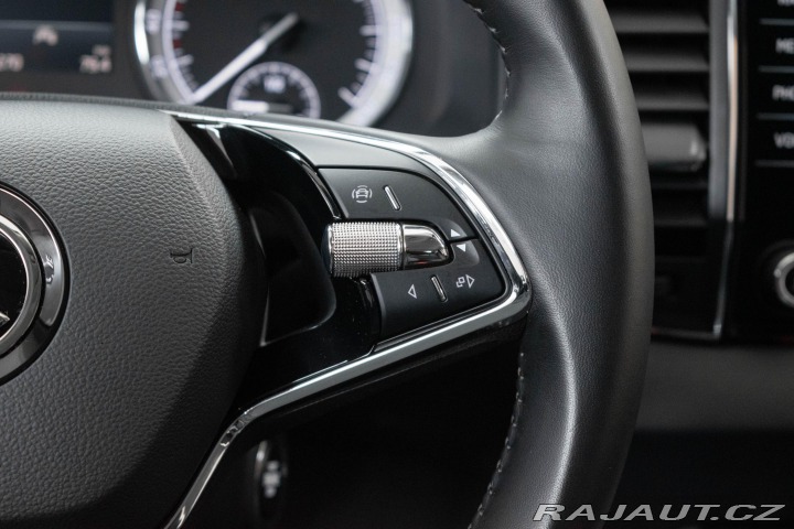 Škoda Karoq 2.0 TDI STYLE*ACC*DPH*ČR 2021