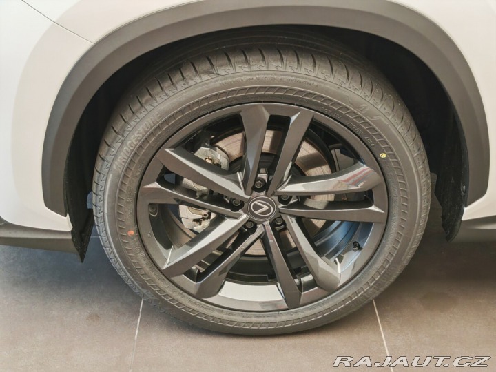 Lexus Ostatní modely NX 450h plus 450h+ PRESTIGE 2024