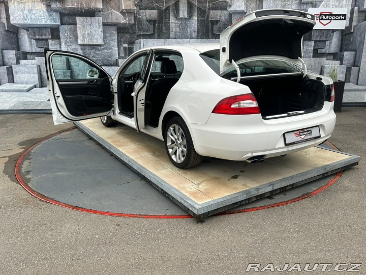 Škoda Superb 3.6FSi, 191KW, 4x4, DSG 2009