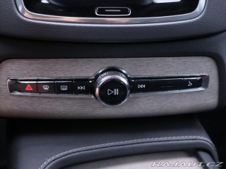 Volvo XC90 2,0 B5 AWD 173kW 1.Maj DP 2022