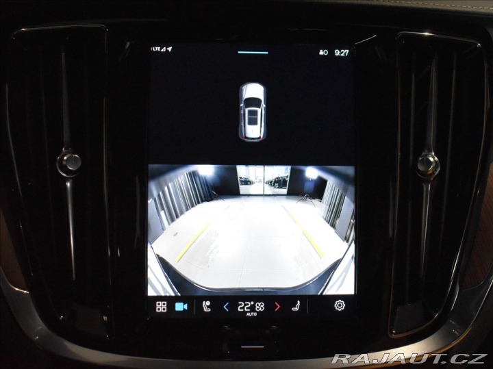 Volvo V60 B4 Ultra Pano,Ventilace 2025