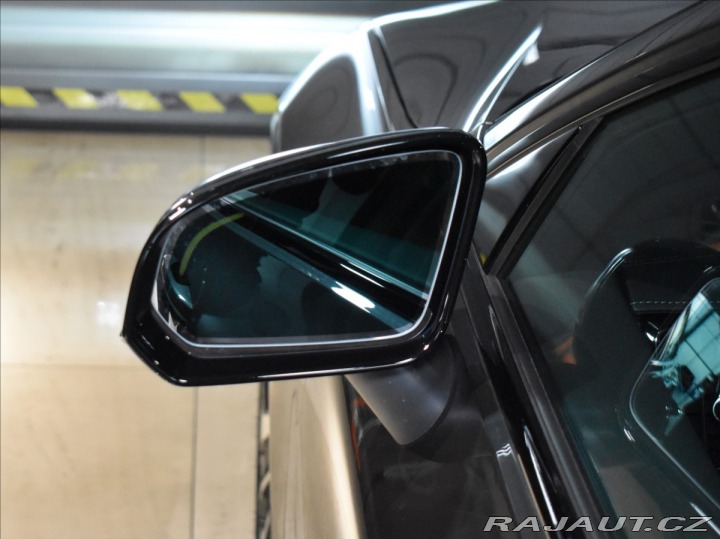 Volvo V60 B4 Ultra Pano,Ventilace 2025