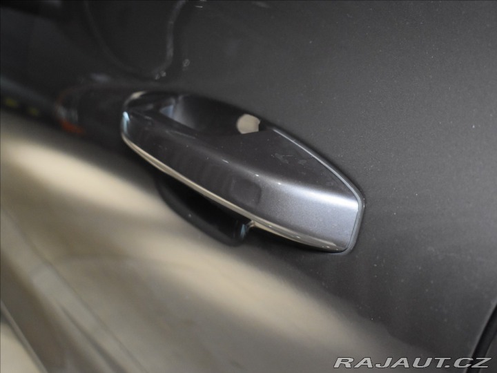 Volvo V60 B4 Ultra Pano,Ventilace 2025