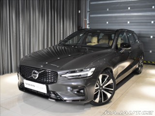 Volvo V60 B4 ULtra 2025