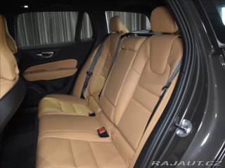 Volvo V60 B4 ULtra 2025