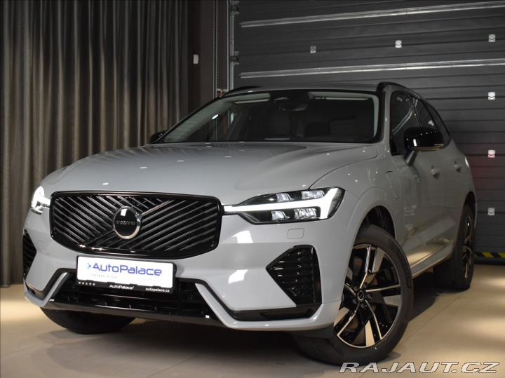 Volvo XC60 2,0 T6 Plus Dark 2025