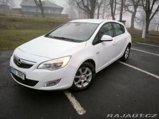 Opel Astra 1,7 DT 2011
