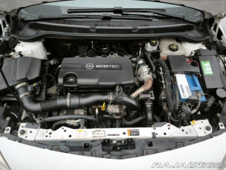 Opel Astra 1,7 DT 2011