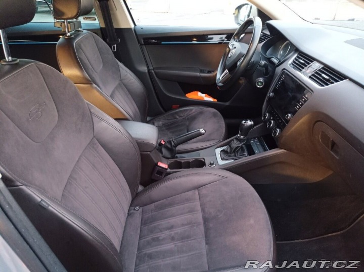 Škoda Octavia 2,0   110 kW DSG L&K 2019