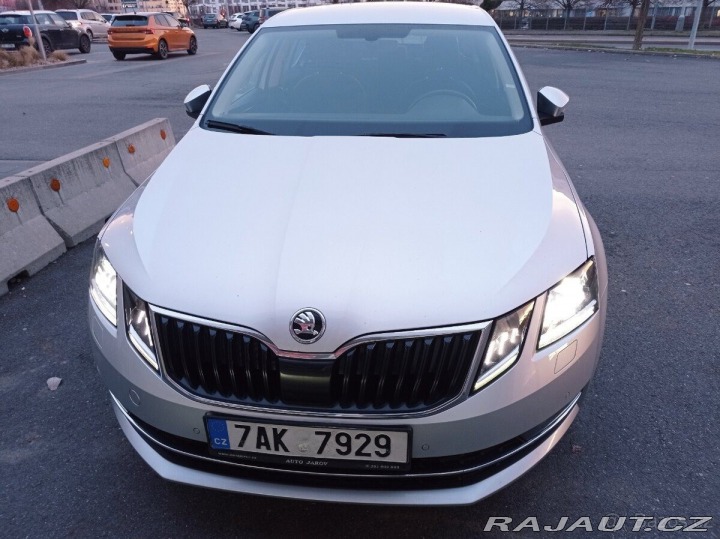 Škoda Octavia 2,0   110 kW DSG L&K 2019