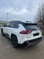 Toyota RAV4 2,5   Hybrid 4x4