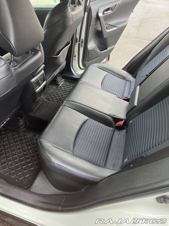 Toyota RAV4 2,5   Hybrid 4x4 2020