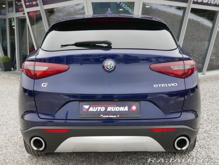 Alfa Romeo Stelvio 2,2 JTD Q4 154kW Automat 2017