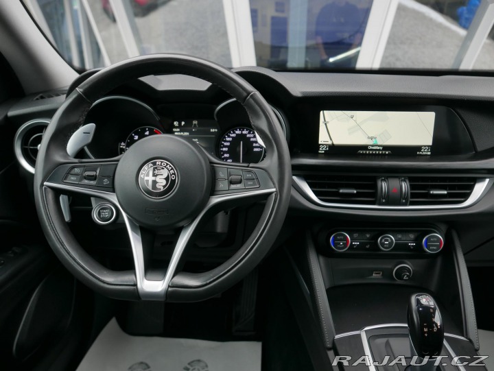 Alfa Romeo Stelvio 2,2 JTD Q4 154kW Automat 2017