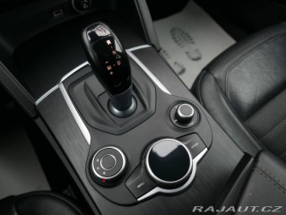 Alfa Romeo Stelvio 2,2 JTD Q4 154kW Automat 2017